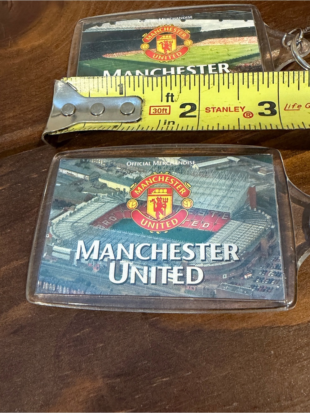 Lot Of 2 Manchester United -  Keychains - Officially Licensed UNUSED - Picture 3 of 4